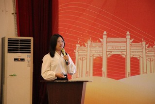 bwin必赢承办 “青春榜样——第九届‘华农之星’进社区巡回报告活动”